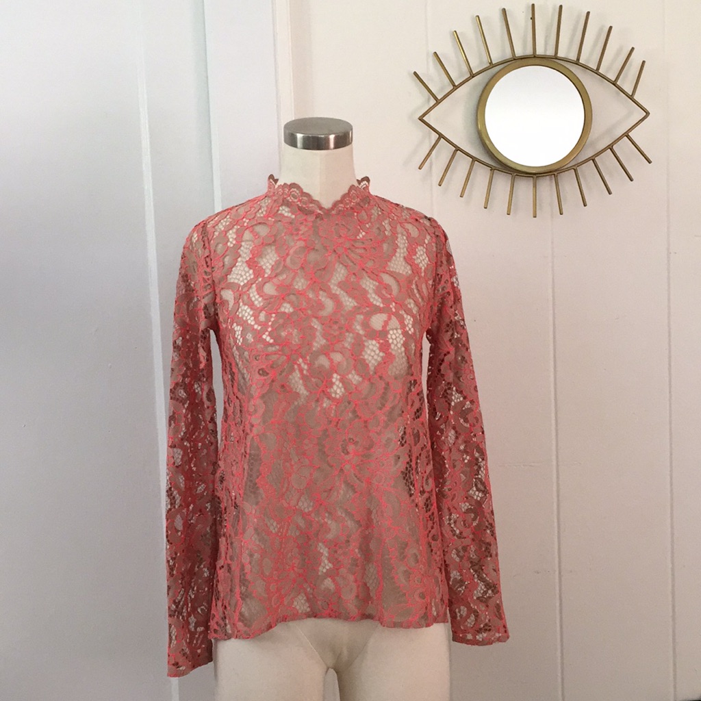 Alexis - Anguilla Lace Blouse W/ Open Back